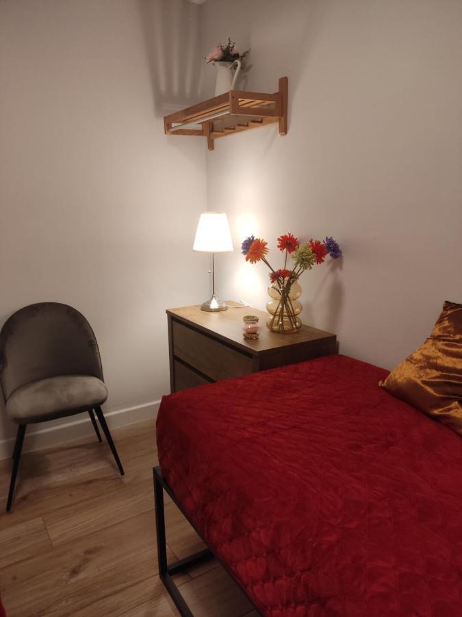 Mi Casa Es Tu Casa Lägenhet Sevilla Exteriör bild